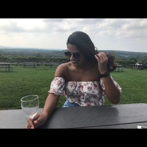 Meet your Posher, Anjali